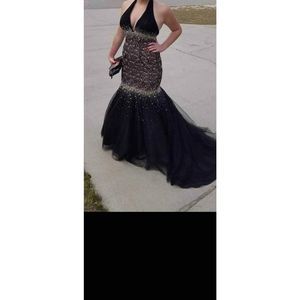 Stunning Beaded Black Mermaid Style Prom Dress